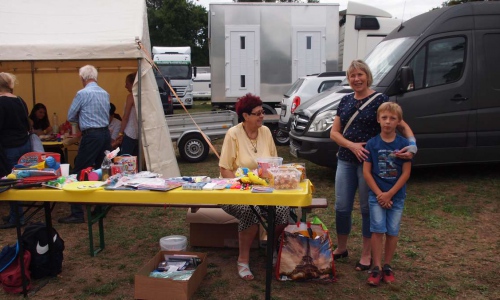 OLYMPUS DIGITAL CAMERA