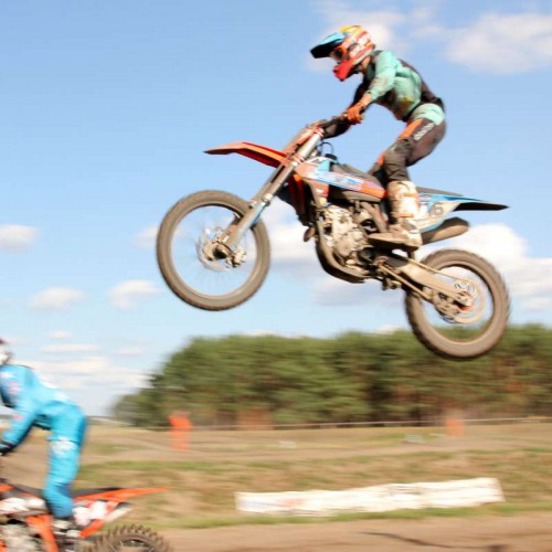 20190803_550P_022124