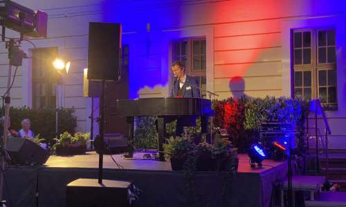 Foto-08.08.22-21-04-45